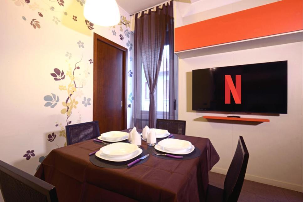 Cenisio - Corso Sempione Accogliente Mansarda Di Design Apartamento Milán Exterior foto